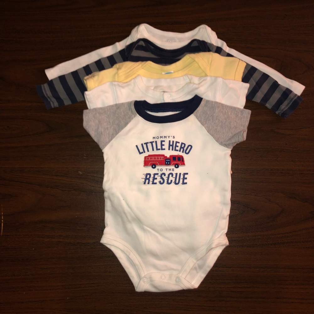 Baby boy clothes - 6 to 12m - Lot 10 - Bodysuits